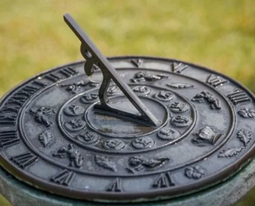 How People Measured Time Before Clocks