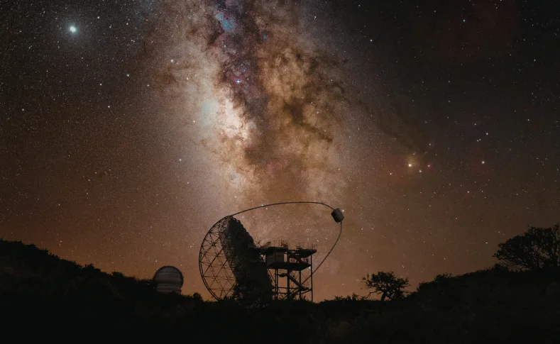 radio telescope night sky