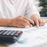 Earnings Season Calendar: Why Companies Report Before or After the Bell