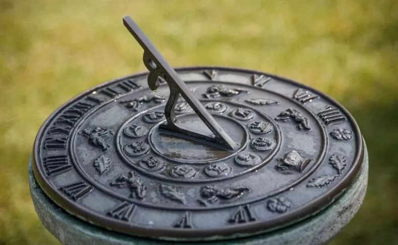 How People Measured Time Before Clocks